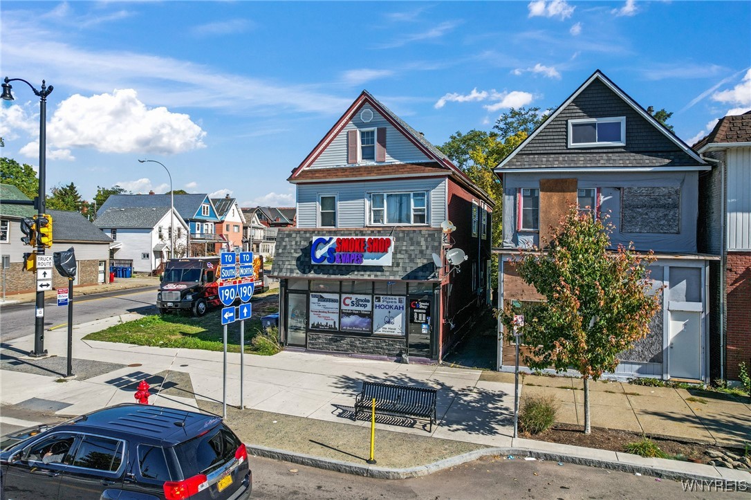2077 Niagara Street, Buffalo, New York image 2
