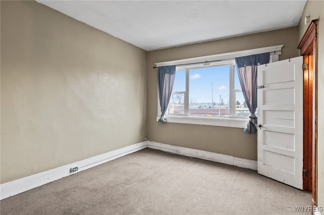 2077 Niagara Street, Buffalo, New York image 22