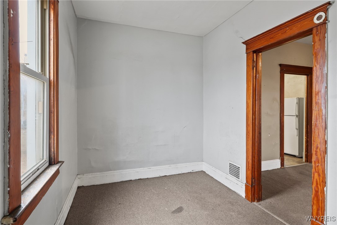 2077 Niagara Street, Buffalo, New York image 25