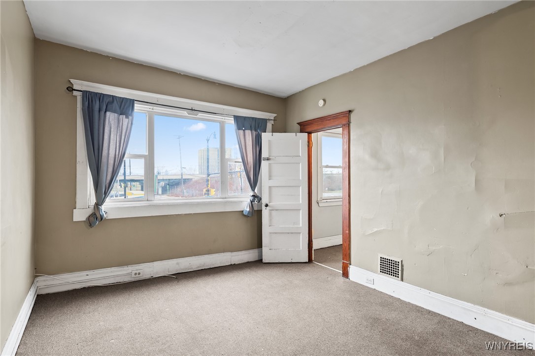 2077 Niagara Street, Buffalo, New York image 21
