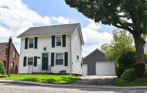 115 Glen Avenue Buffalo NY 14221