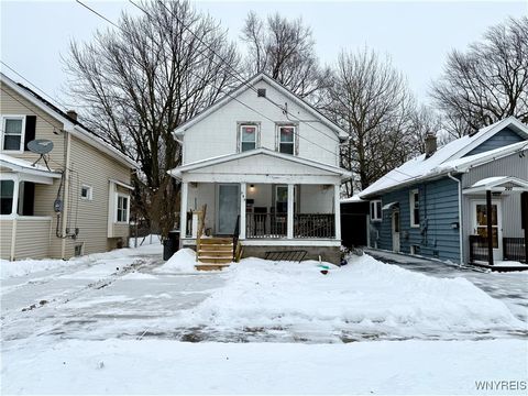 Photo of 295 Grove St St, Tonawanda, NY 14150 (MLS # B1657120)