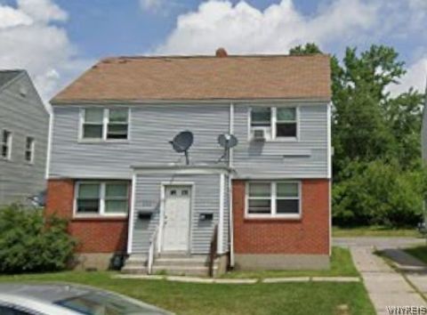 Townhouse For Rent - 700 Taunton Place<br/> Buffalo, NY 14214