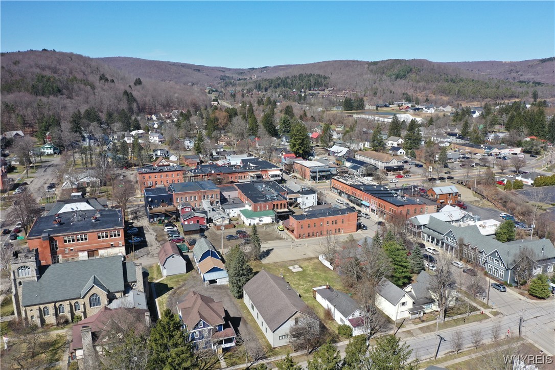 28 Martha Street, Ellicottville, New York image 47