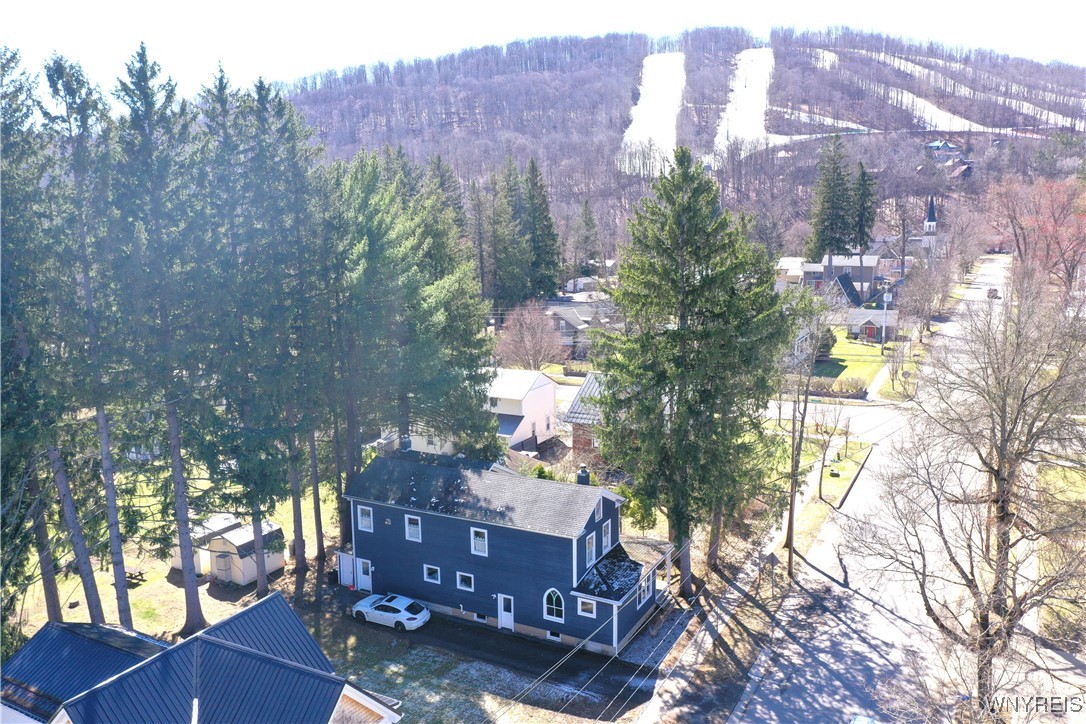 28 Martha Street, Ellicottville, New York image 3