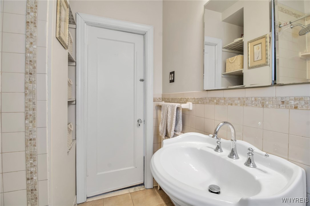 313 Parkwood Avenue, Tonawanda, New York image 32