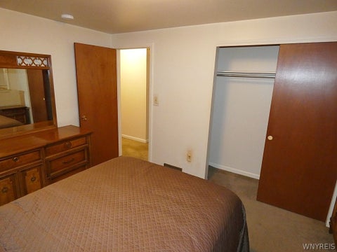 Tiny photo for 3431 Bethford Drive, Hamburg, NY 14219 (MLS # B1710972)