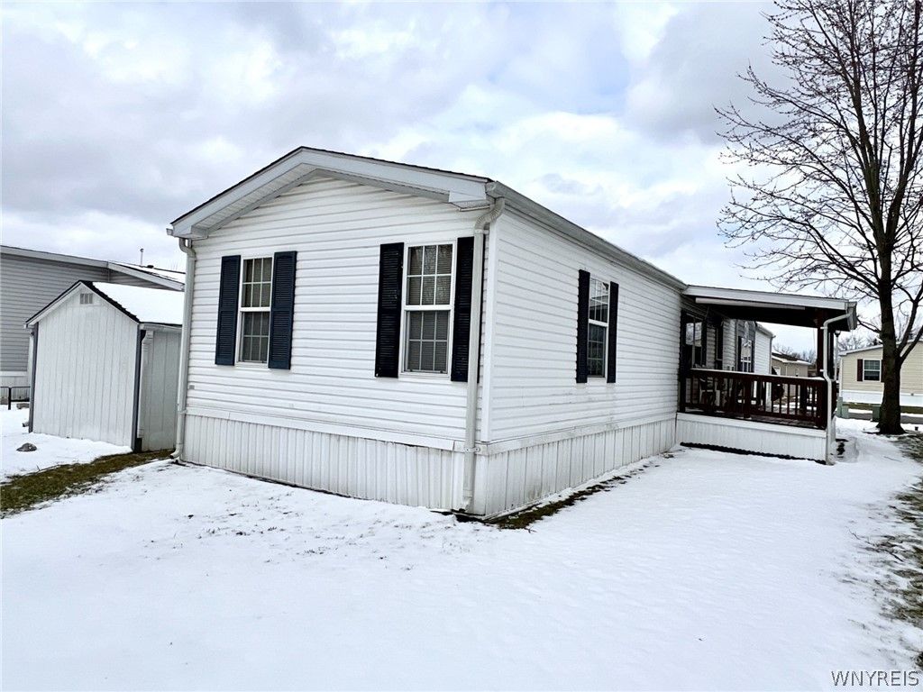 Photo of 464 Jim Kelly Drive Dr, Lockport City, NY 14094 (MLS # B1667795)