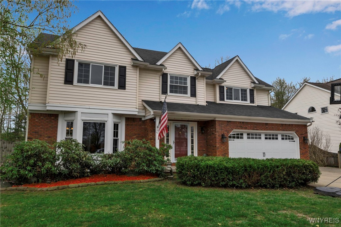 16 Southpoint Drive, Lancaster, New York image 1