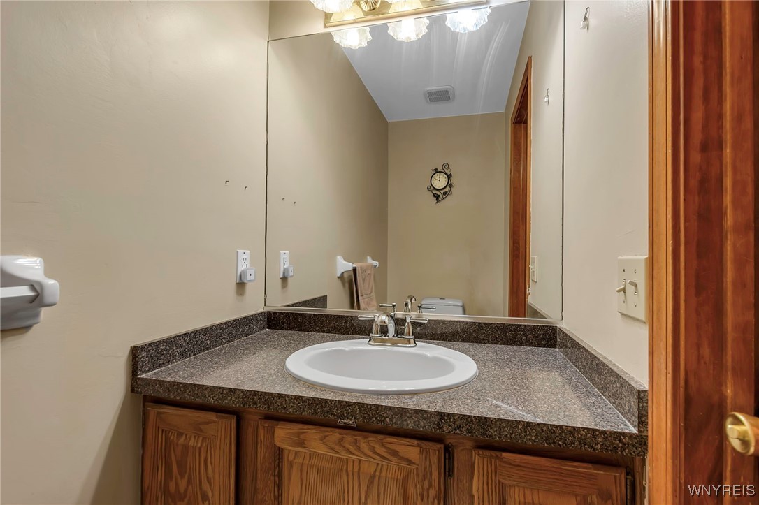 16 Southpoint Drive, Lancaster, New York image 18
