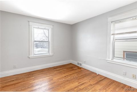 Tiny photo for 204 Nassau Avenue, Tonawanda, NY 14217 (MLS # B1659907)