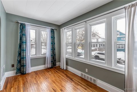 Tiny photo for 204 Nassau Avenue, Tonawanda, NY 14217 (MLS # B1659907)