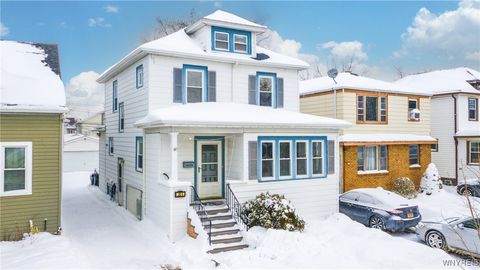 Photo of 204 Nassau Avenue, Tonawanda, NY 14217 (MLS # B1659907)