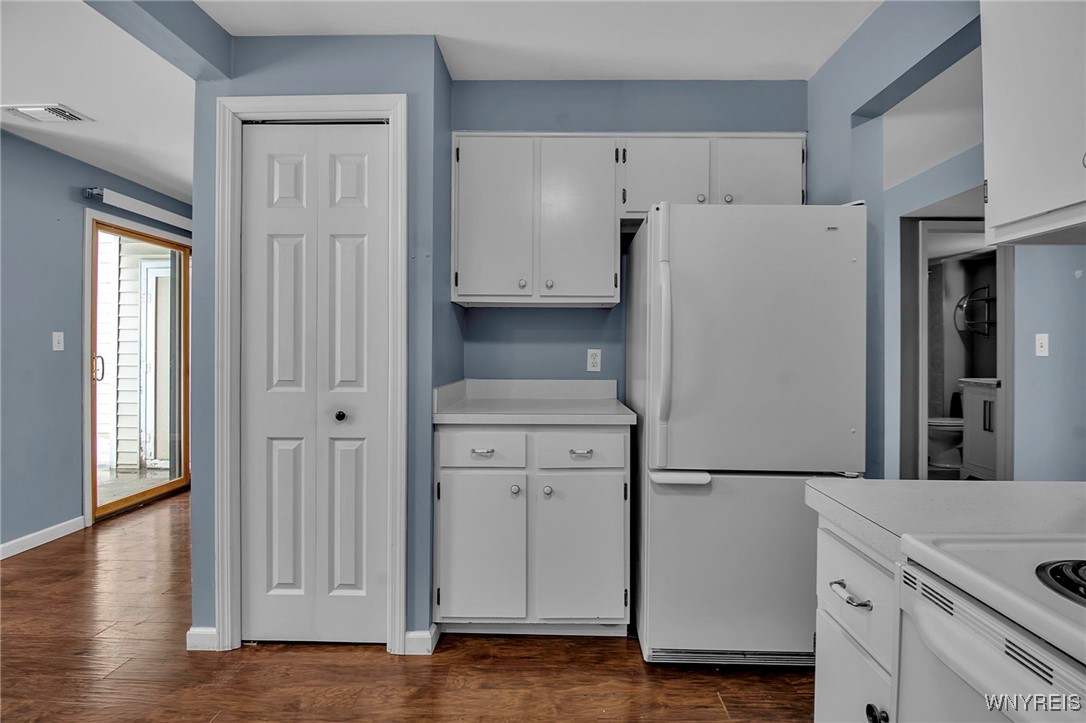 5 #B Southcreek Court #B, Amherst, New York image 7
