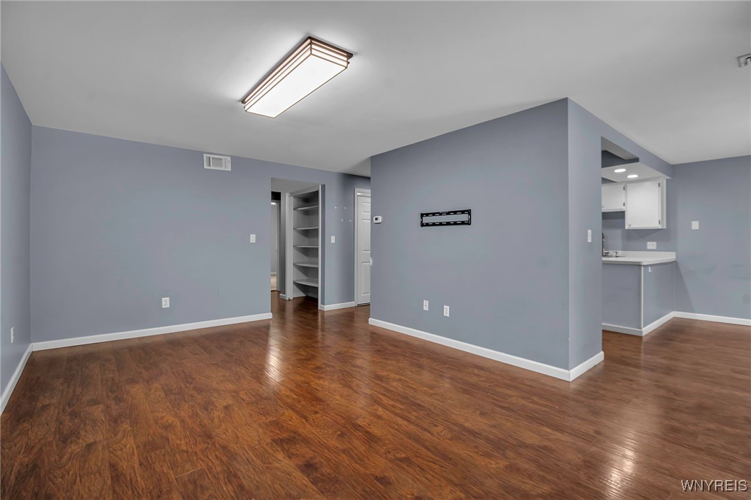 5 #B Southcreek Court #B, Amherst, New York image 12