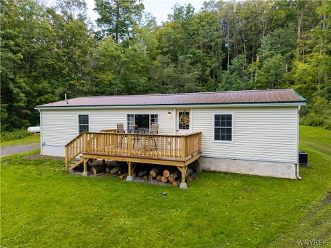 Mobile Home For Sale - 4540 State Route 19a<br/> Wyoming County, Gainesville, NY 14550