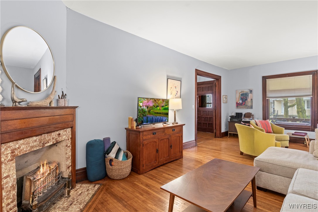 70 Hoyt Street, Buffalo, New York image 10