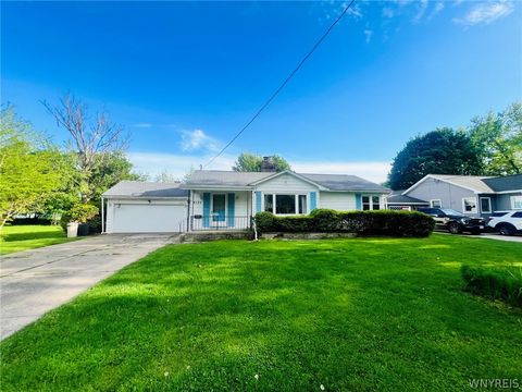 Photo of 4177 Norway Place, Hamburg, NY 14075 (MLS # B1685173)