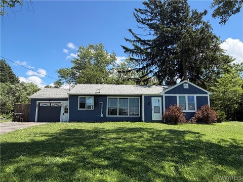 Homes For Sale - 9813 Gowanda State Road<br/> Eden, NY 14057