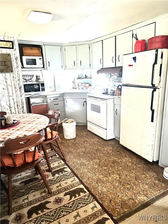 3634 Pine Ridge Road, Clarksville, New York image 10