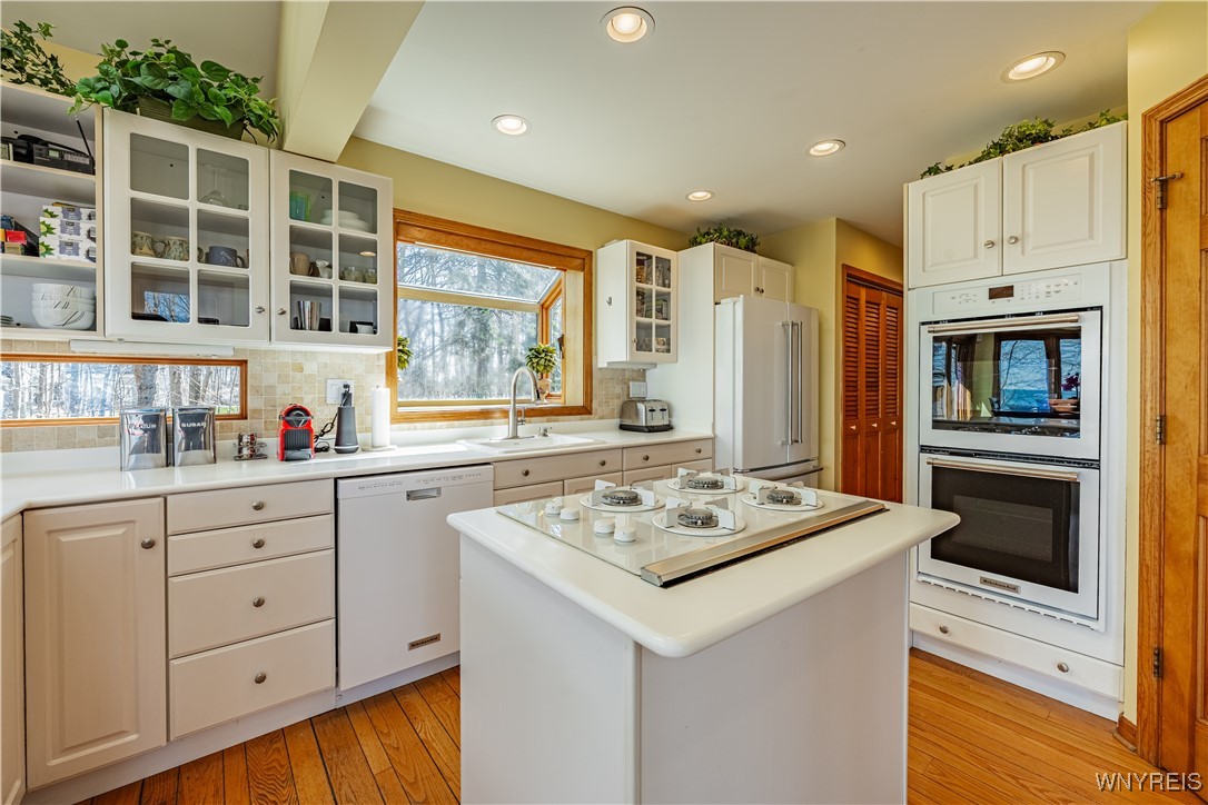 7131 7135 7141 Lakeshore Terrace, Newfane, New York image 32