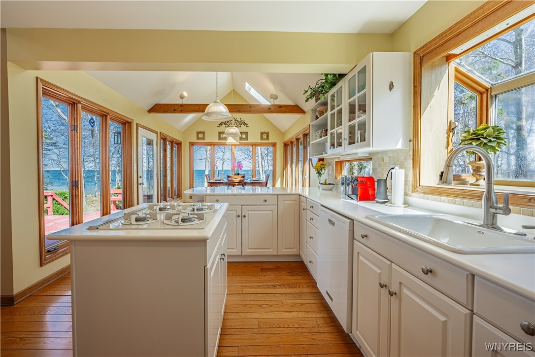 7131 7135 7141 Lakeshore Terrace, Newfane, New York image 31