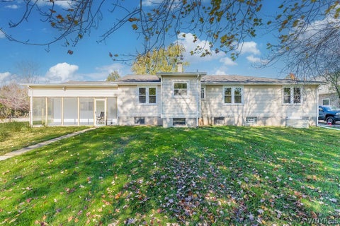Tiny photo for 2960 Love Road, Grand Island, NY 14072 (MLS # B1722227)