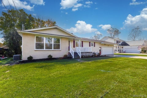 Tiny photo for 2960 Love Road, Grand Island, NY 14072 (MLS # B1722227)