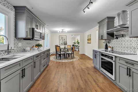 Tiny photo for 2960 Love Road, Grand Island, NY 14072 (MLS # B1722227)