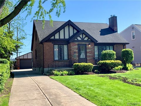 Homes For Sale - 39 Traverse Boulevard<br/> Tonawanda, NY 14223