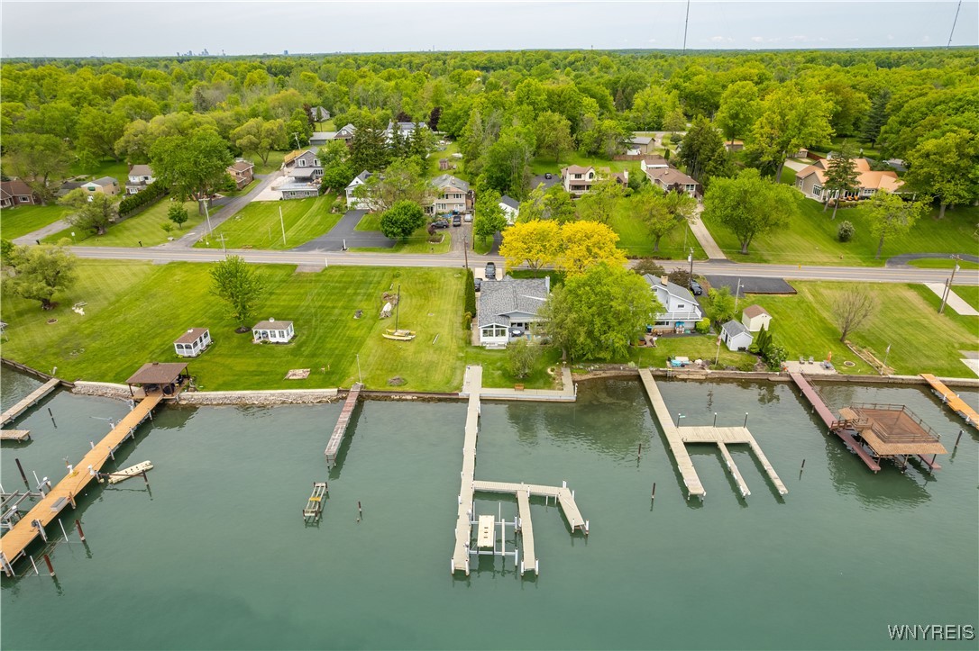 2205 E River Road, Grand Island, New York image 2