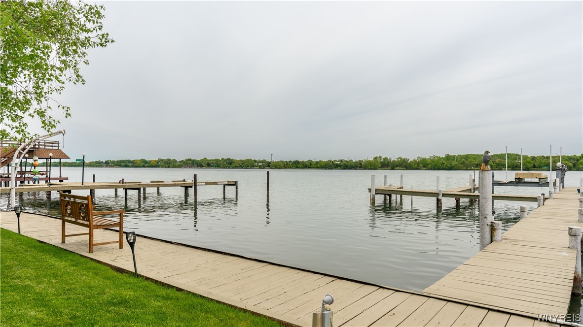 2205 E River Road, Grand Island, New York image 43