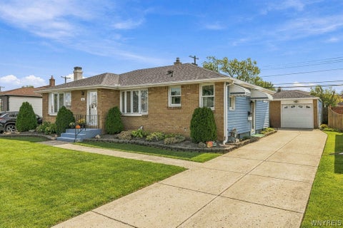 Homes For Sale - 161 Nadine Drive<br/> Cheektowaga, NY 14225