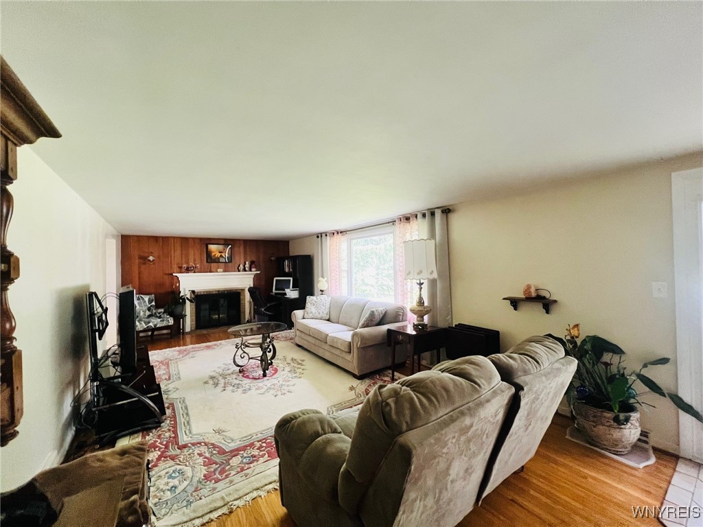 4876 Meadow Lane, Hamburg, New York image 10