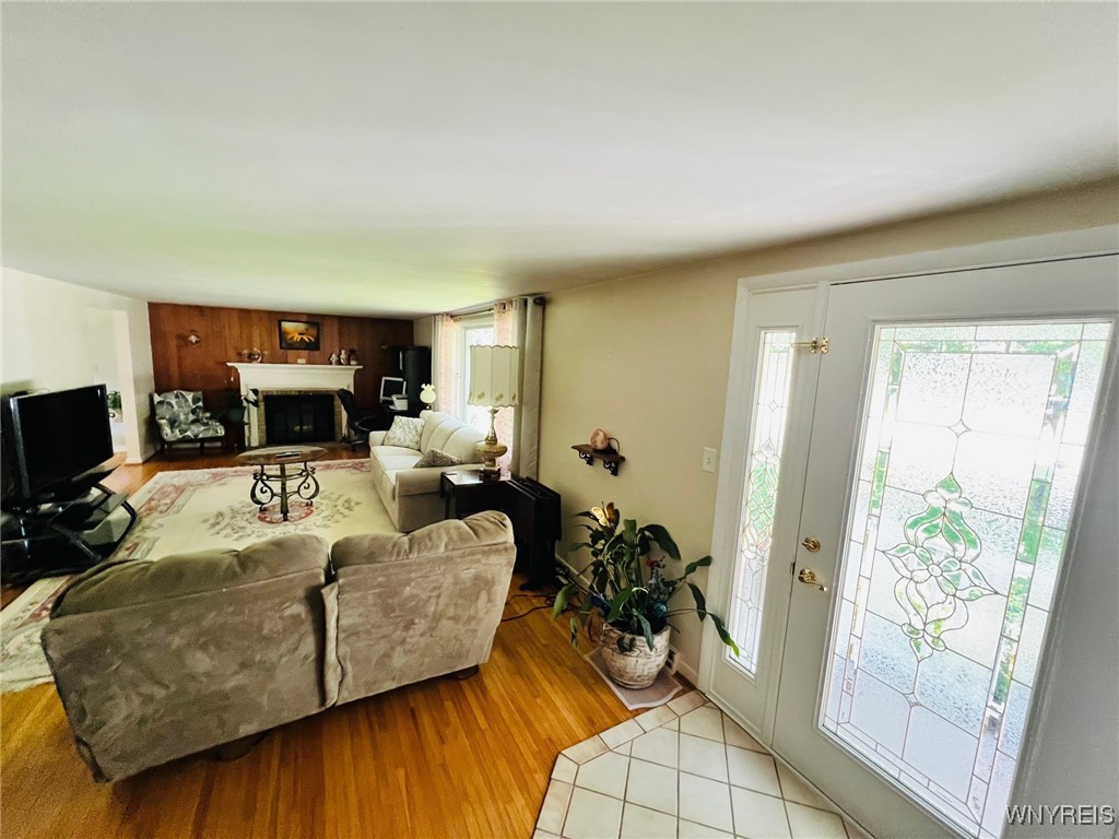 4876 Meadow Lane, Hamburg, New York image 14