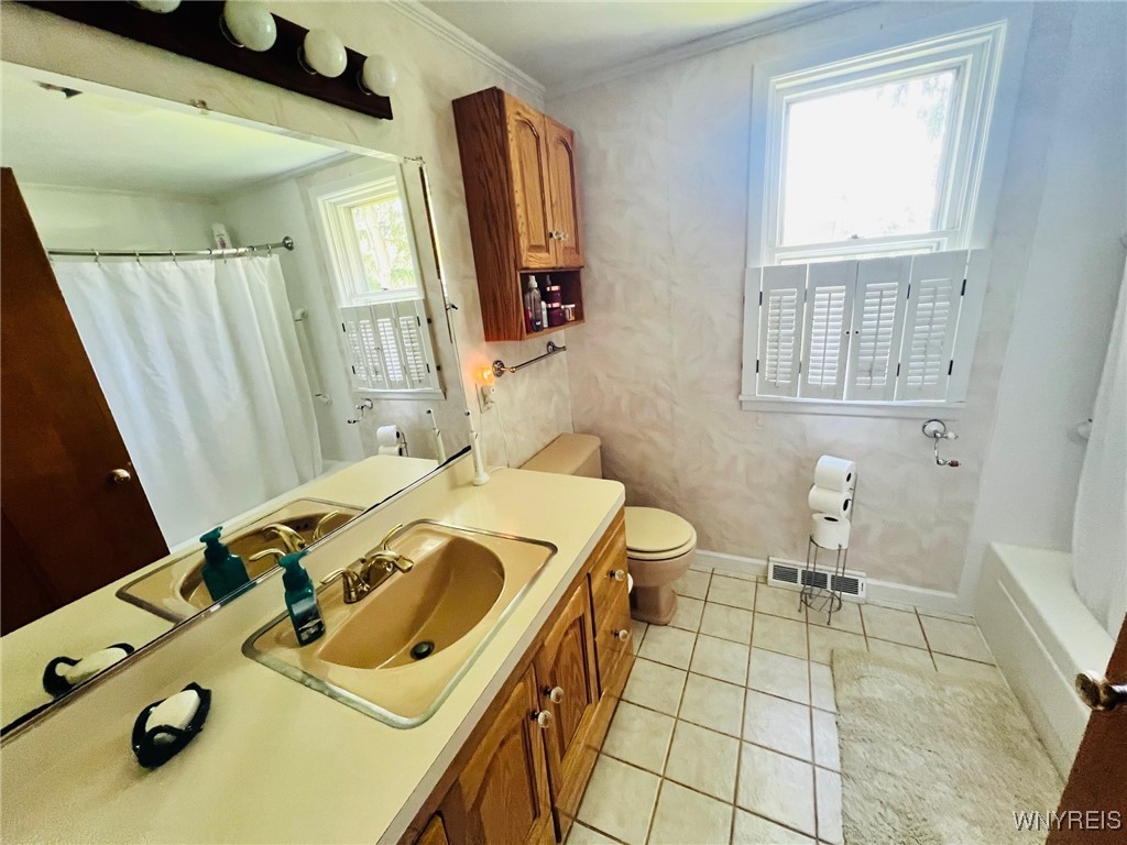 4876 Meadow Lane, Hamburg, New York image 22