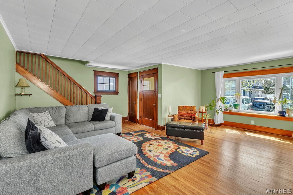 342 Parkwood Avenue