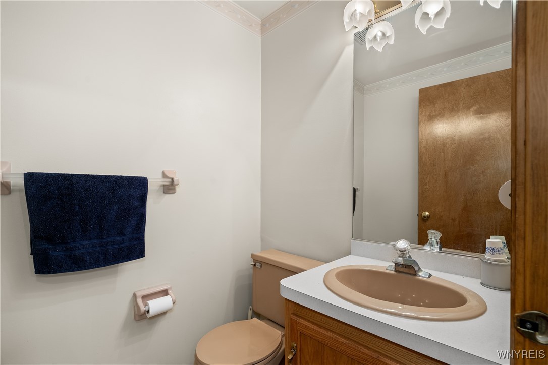 36 Michelle Drive, Lackawanna, New York image 19