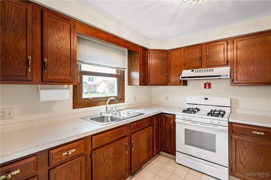 36 Michelle Drive, Lackawanna, New York image 15
