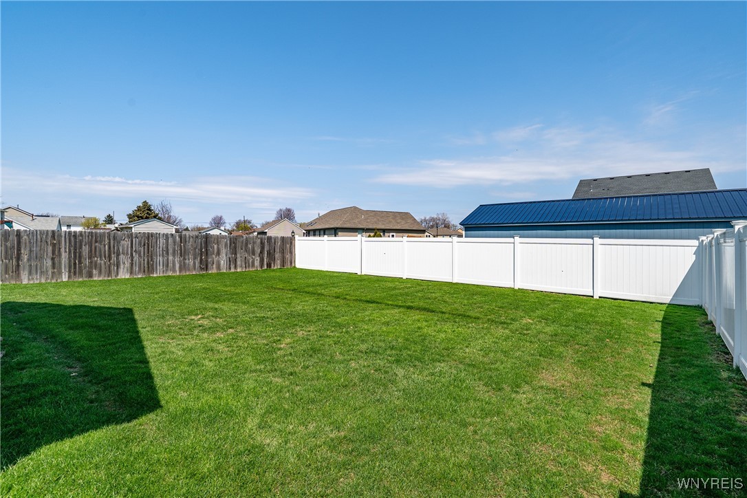 36 Michelle Drive, Lackawanna, New York image 6