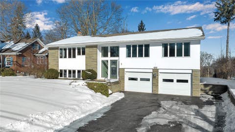 Photo for 6951 Chestnut Ridge Road