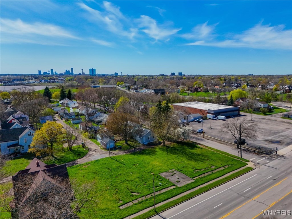 39 Hyde Park Boulevard, Niagara Falls, New York image 4