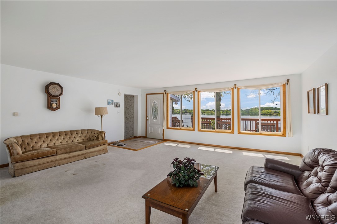 2320 E River Road, Grand Island, New York image 12