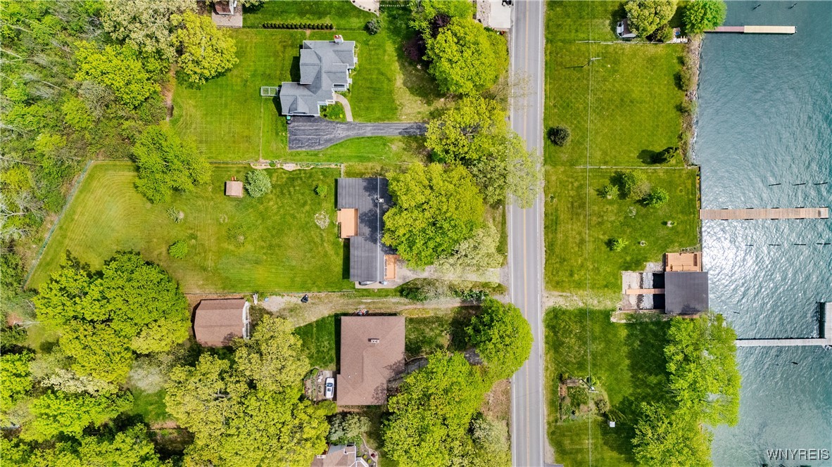 2320 E River Road, Grand Island, New York image 42