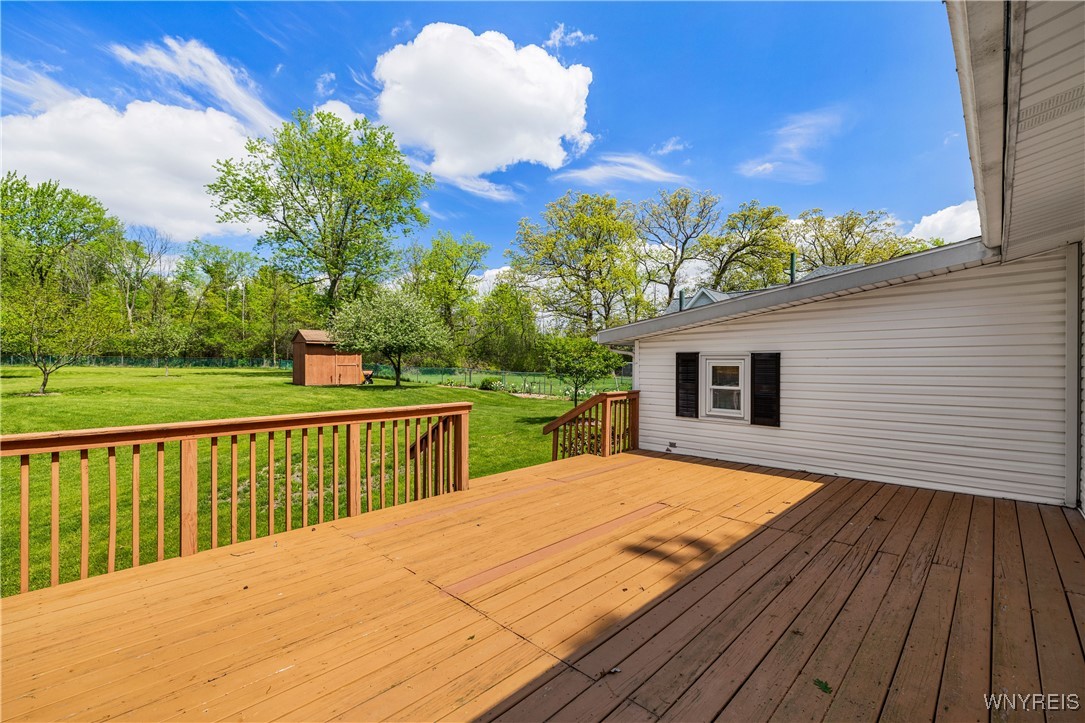 2320 E River Road, Grand Island, New York image 33