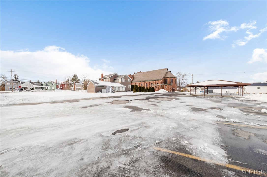 Royalton, New York 14105, United States, ,Commercial,Active,1523