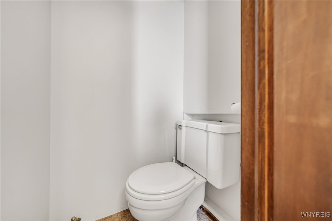 Royalton, New York 14105, United States, ,Commercial,Active,1523