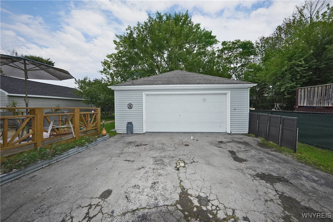 4342 Abbott Parkway, Hamburg, New York image 13