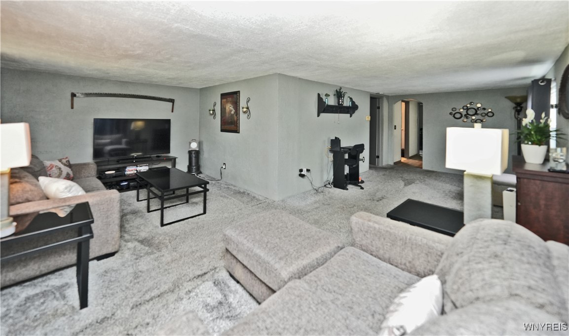 4342 Abbott Parkway, Hamburg, New York image 27