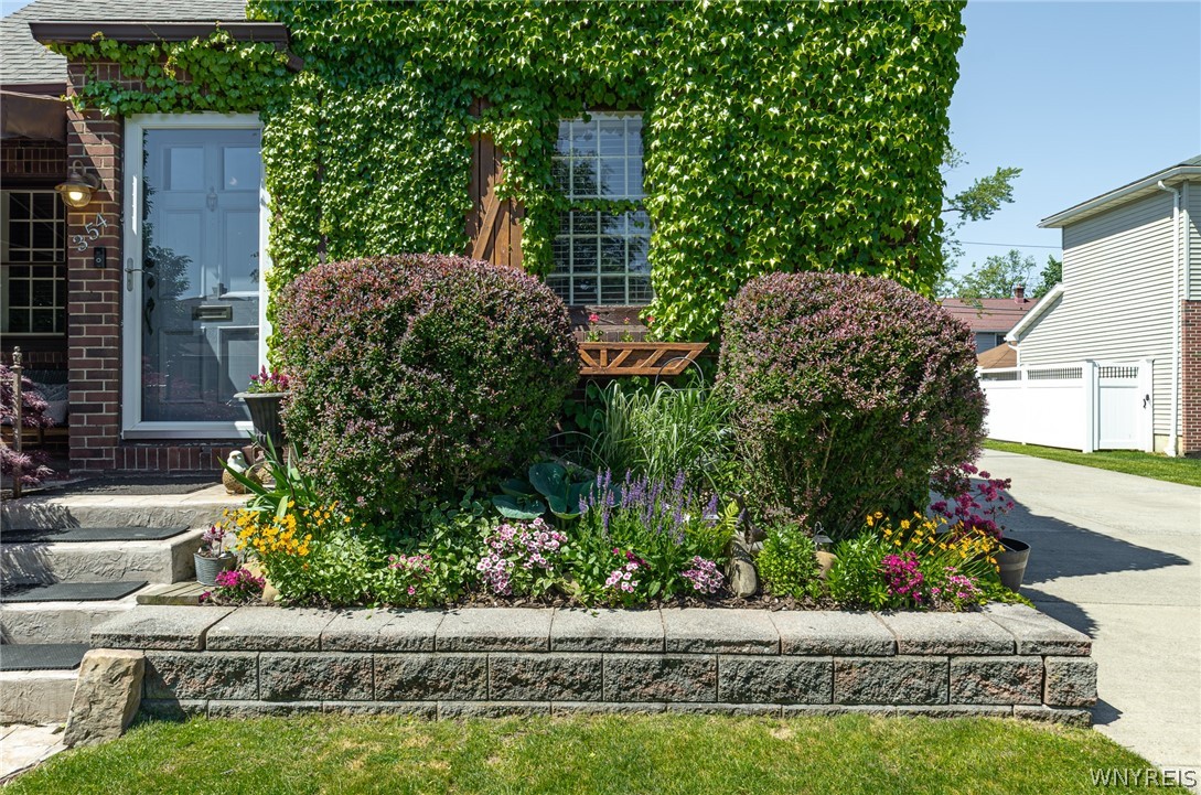 354 Wardman Road